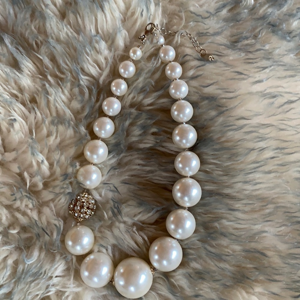 Pearl necklace